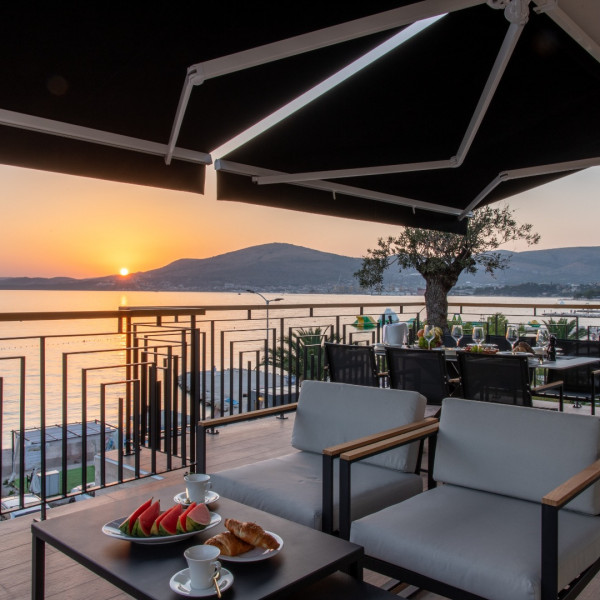 Luxury penthouse Vagabundo, Villa Favela and Luxury Apartments Vagabundo, Čiovo - Dalmatia, Croatia Okrug Gornji