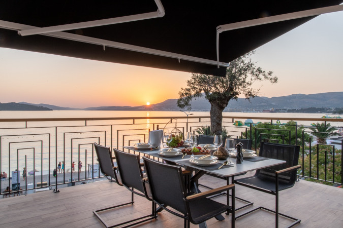 Villa Favela and Luxury Apartments Vagabundo, Čiovo - Dalmatia, Croatia Okrug Gornji