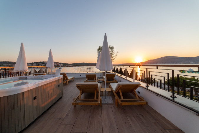 Villa Favela and Luxury Apartments Vagabundo, Čiovo - Dalmatia, Croatia Okrug Gornji