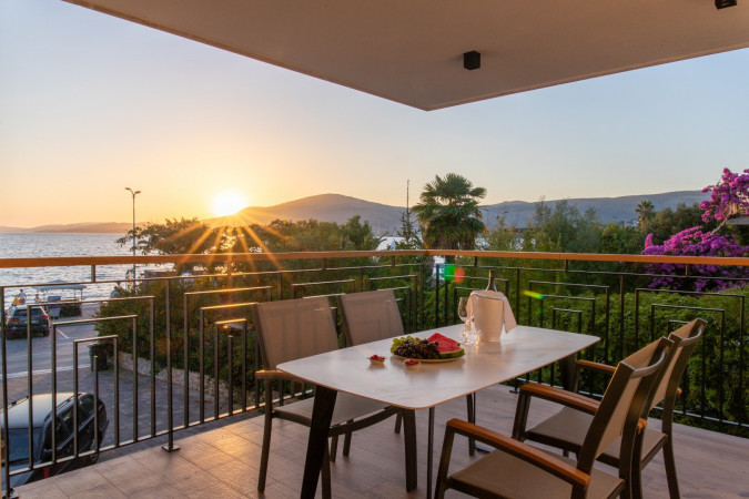 Luxury Apartment Vagabundo 1, Villa Favela and Luxury Apartments Vagabundo, Čiovo - Dalmatia, Croatia Okrug Gornji